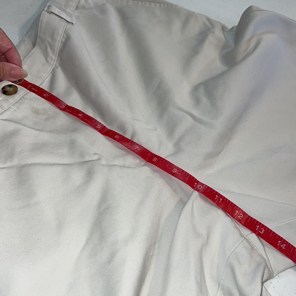 HP! L.L. Bean Womens Khaki Shorts - Picture 4 of 6